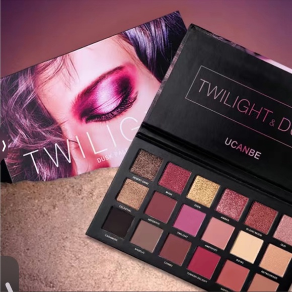 Eyeshadow palette - Picture 2 of 12